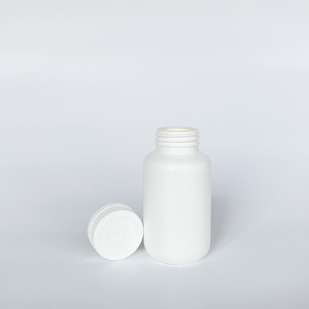 CH-225 兒童安全蓋 兒童安全瓶蓋 兒童安全蓋瓶 白色塑膠瓶 HDPE瓶 內含墊片 感壓封口片 感壓墊片 壓敏墊片 感壓封口紙 自黏式封口紙 自黏式封口片 保健食品 保健食品瓶 醫療藥品 醫療藥品瓶 醫療塑膠瓶 醫藥瓶 醫藥罐 藥瓶 藥罐 塑膠藥瓶 健康食品 健康食品瓶 分裝藥瓶 分裝藥罐 隨身藥罐 隨身藥瓶