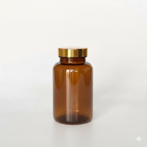 BGPG-275，茶色亮金蓋275ml PETG錠劑瓶，是由茶色的PETG塑膠瓶上面搭配45mm的金色電鍍瓶蓋，電鍍金蓋裡面含有墊片，可選配感壓封口紙，整組瓶子直立於一張白色背景上。此塑膠容器通常用於保健食品、醫療藥品、健康食品、分裝藥瓶、藥罐或是寵物用藥品身上。